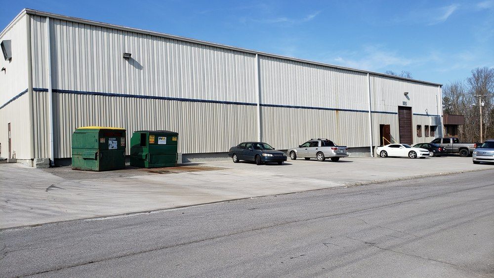 100 Meco Ln, Oak Ridge, TN 37830
